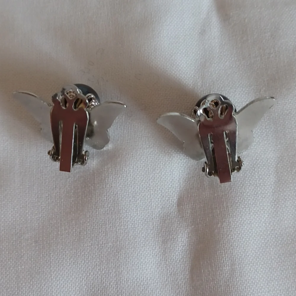 Brooch and Earring Set - Picture 5 of 5